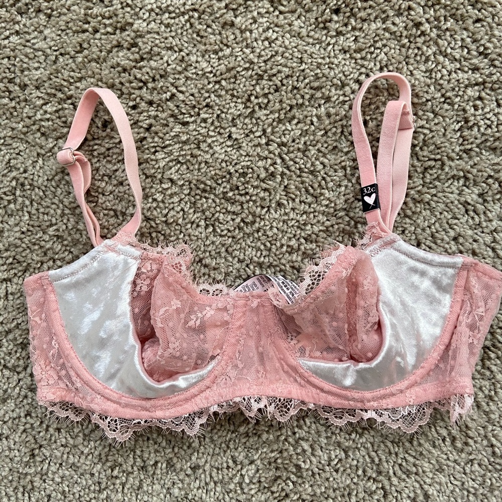Velvet pink bra⚡️